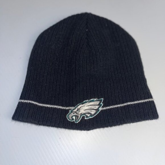 Philadelphia Football Eagles Black Beanie with Eagles Logo (NFL) Unisex - Picture 1 of 3